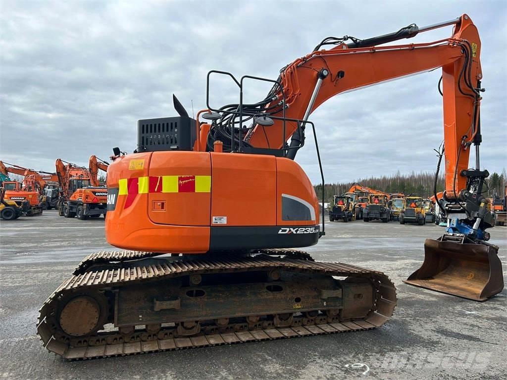 Doosan DX235LCR-5 Crawler excavators