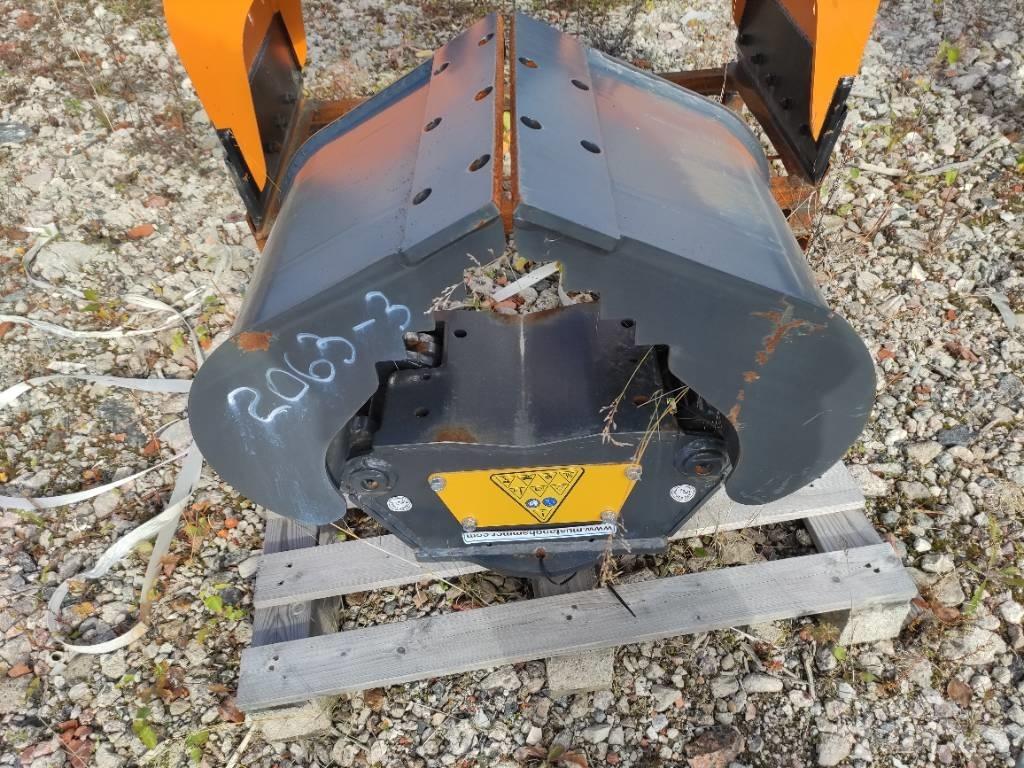 Mustang GRP150CH Grapples