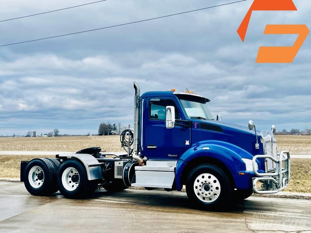 Kenworth T 880 Prime Movers