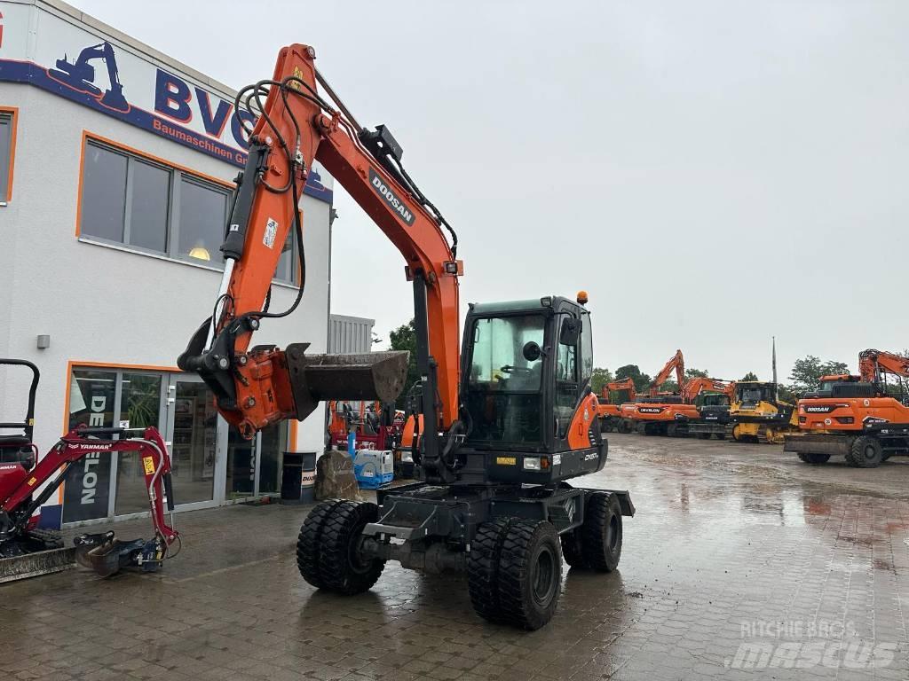 Doosan DX 57 W-5 Wheeled excavators