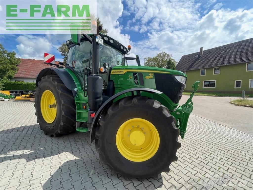 John Deere 6r 215 Tractors