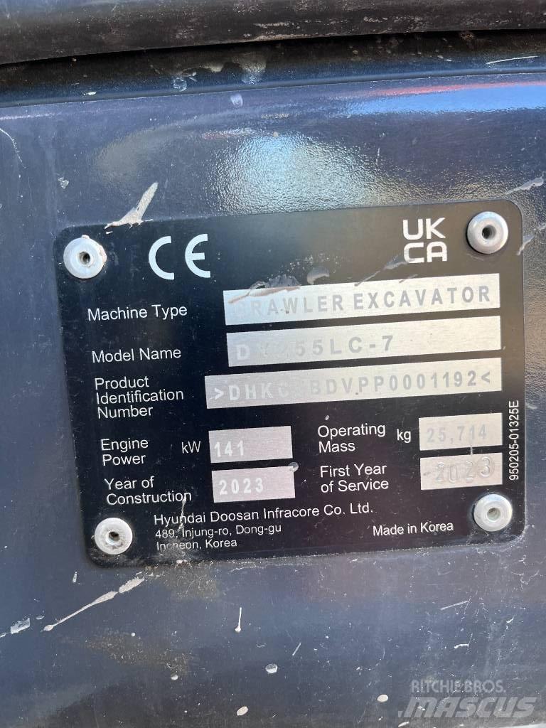 Doosan DX255 LC-7 Crawler excavators