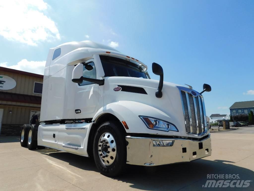 Peterbilt 579 Prime Movers