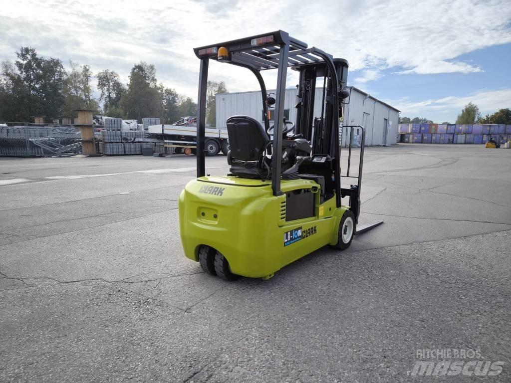 Clark GTX20s Electric forklift trucks