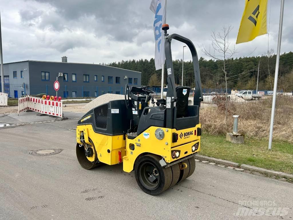 Bomag BW 100 AC-5 Twin drum rollers