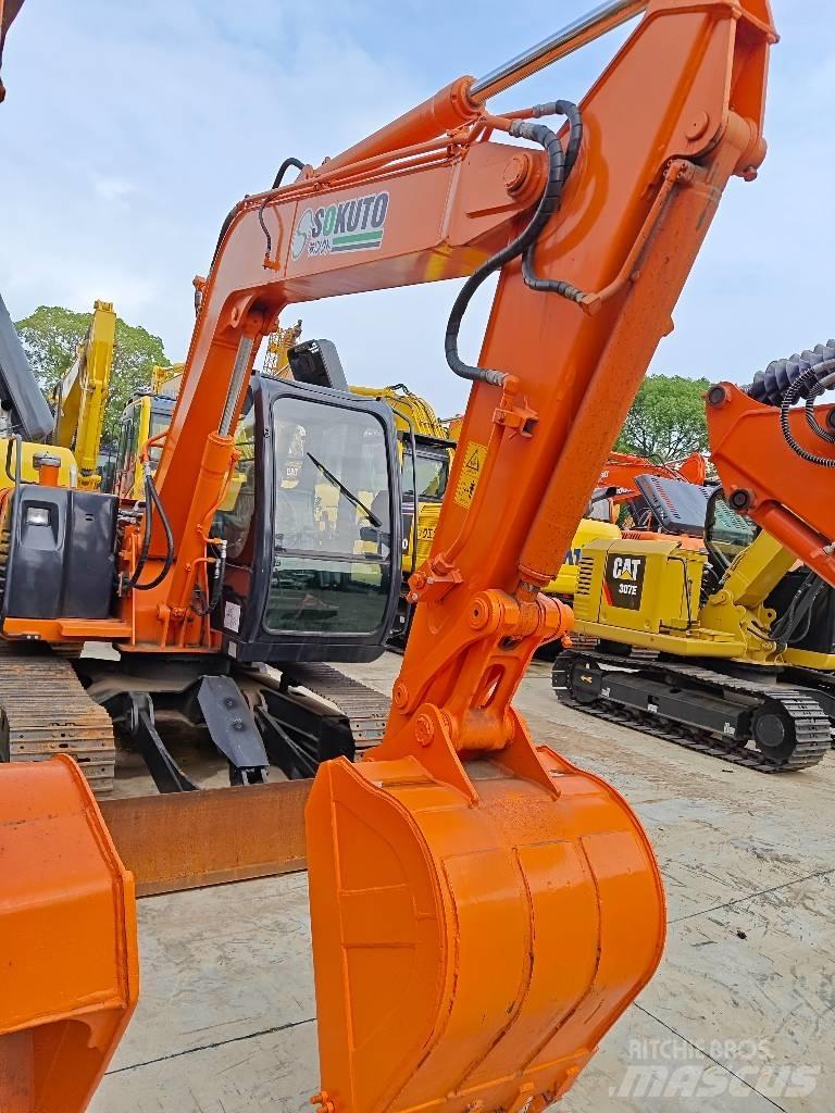 Hitachi ZX 70 Mini excavators  7t - 12t