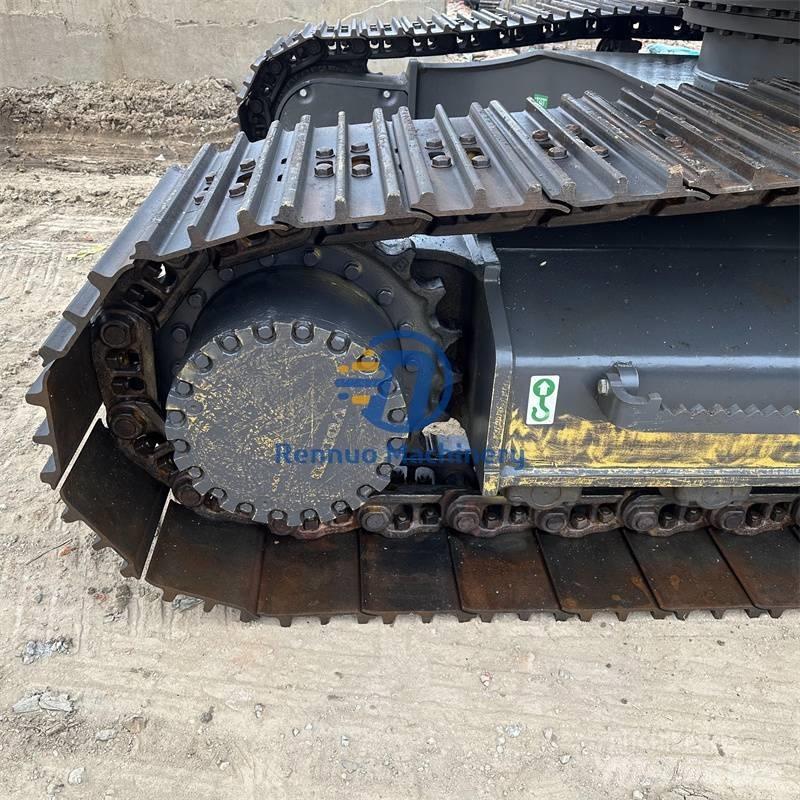 Volvo EC 240 Crawler excavators