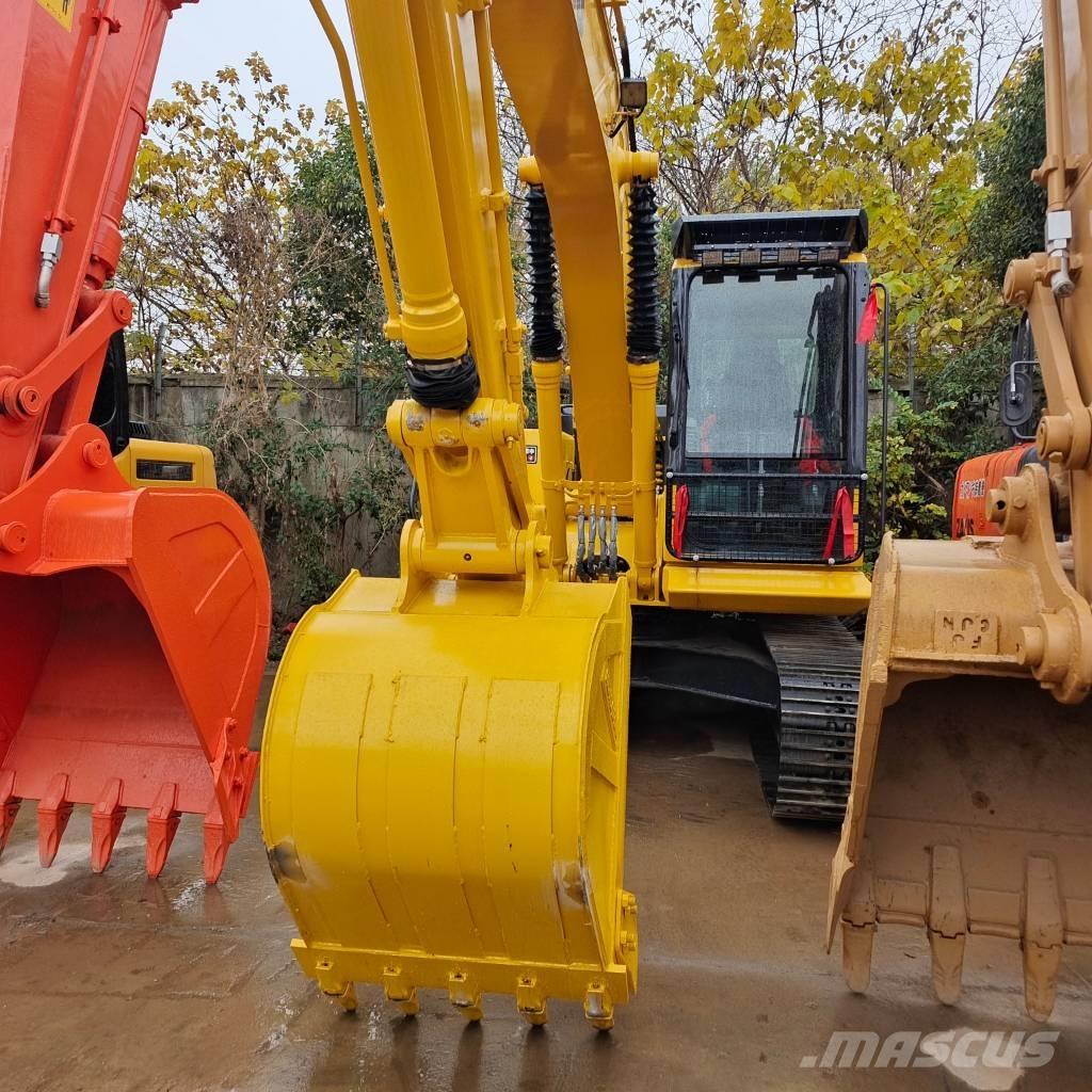 Komatsu PC 130 Crawler excavators