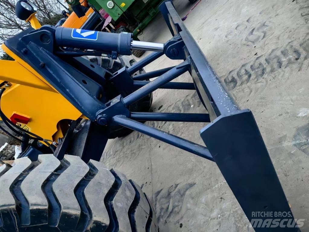 XCMG GR 2153 Graders
