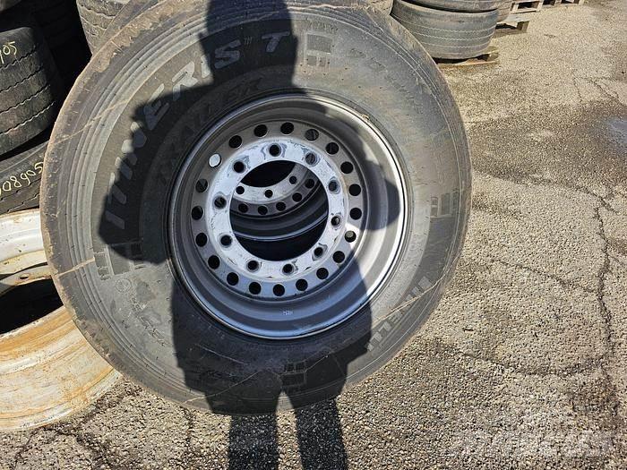 Pirelli ITINERIS 7 Other components