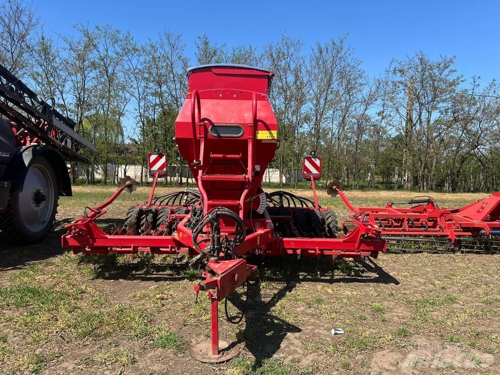 Horsch Pronto 4 DC Combination drills