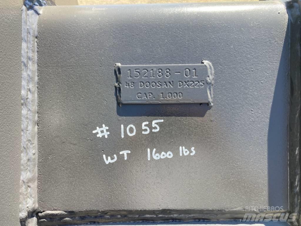 Doosan DX 225 Other components