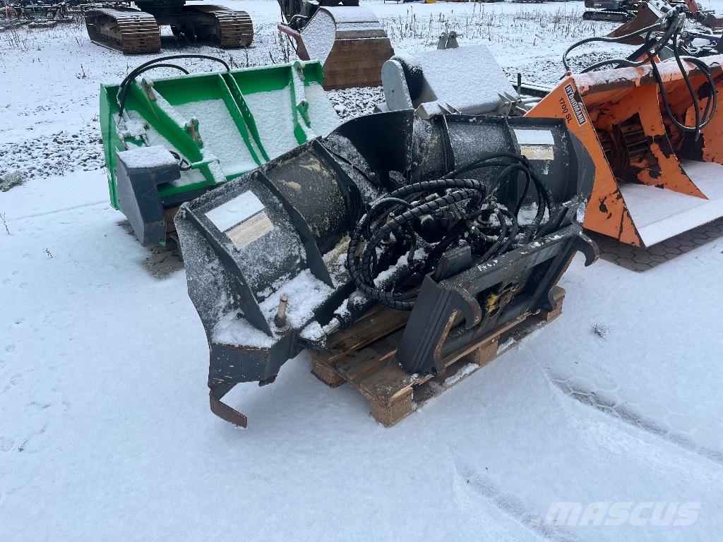 Uni-väg UV-220 Snow groomers