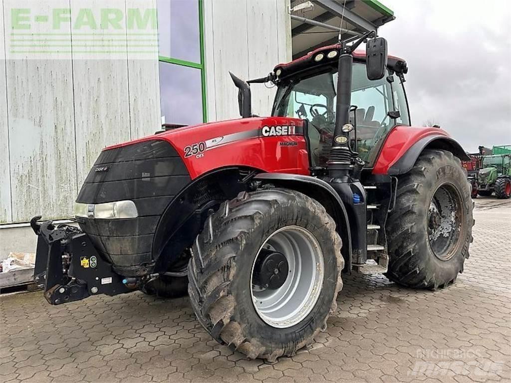 Case IH cvx 310 Tractors