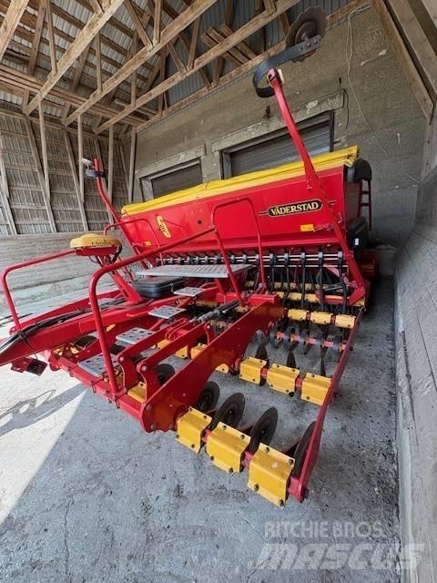 Väderstad Rapid400C Drills