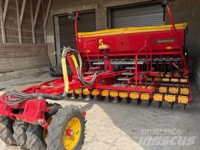 Väderstad Rapid400C Drills