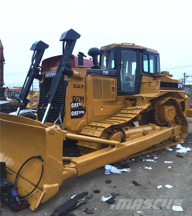 CAT D7H Crawler dozers