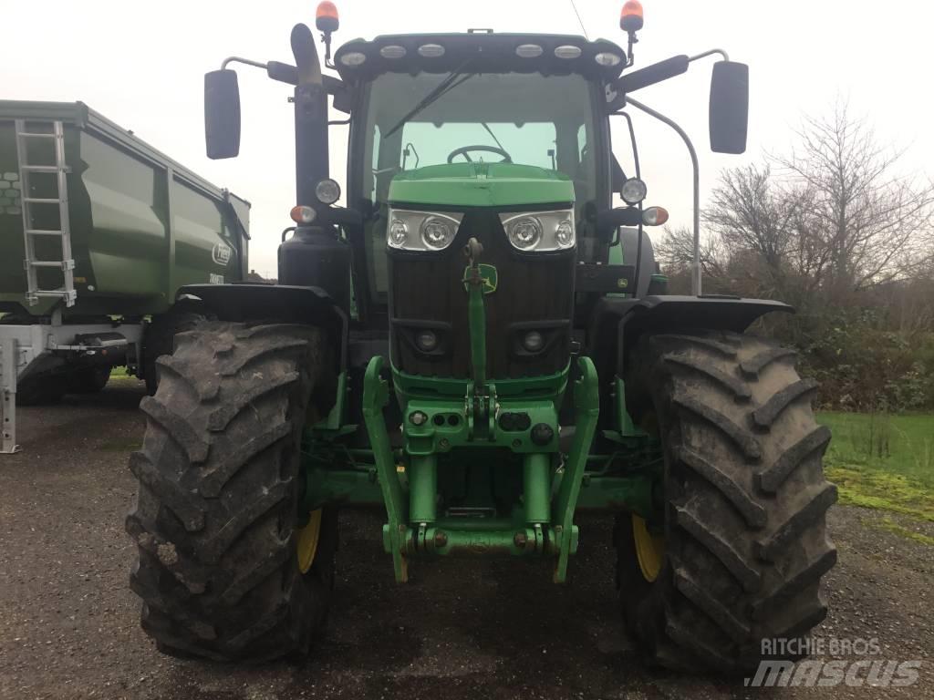 John Deere 6215 R Tractors