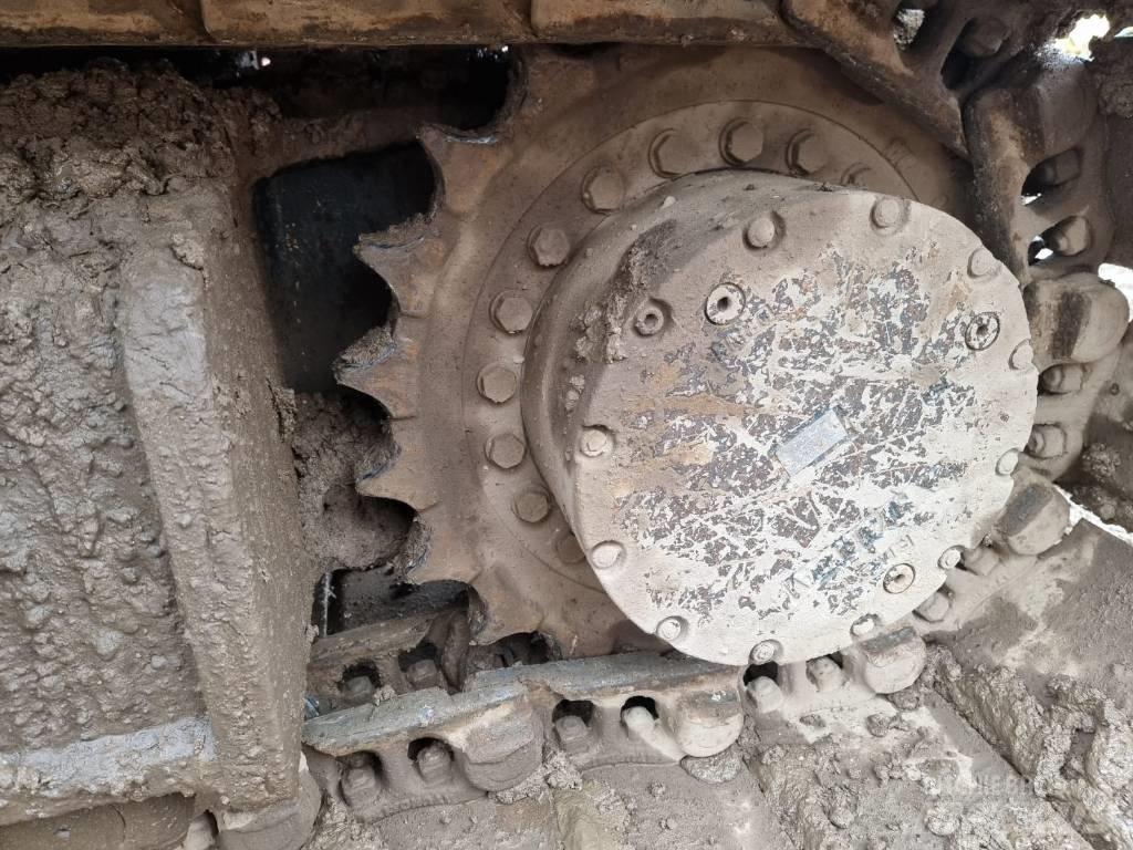 Hyundai HX 140 L Crawler excavators