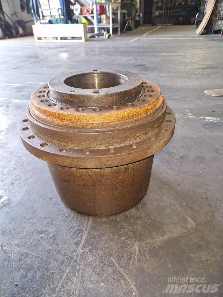 Liebherr R944B Axles