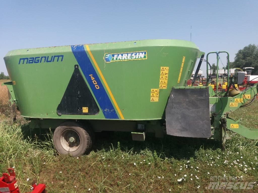 Faresin TMR-V-D 1400 Feed mixer