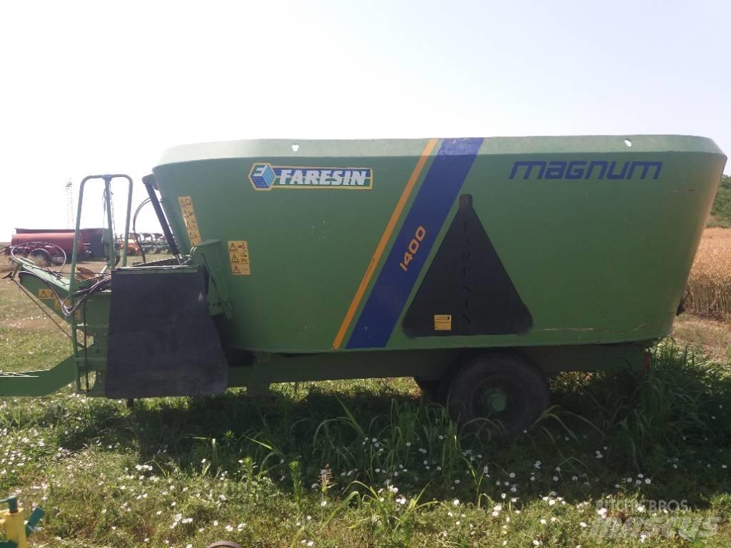 Faresin TMR-V-D 1400 Feed mixer