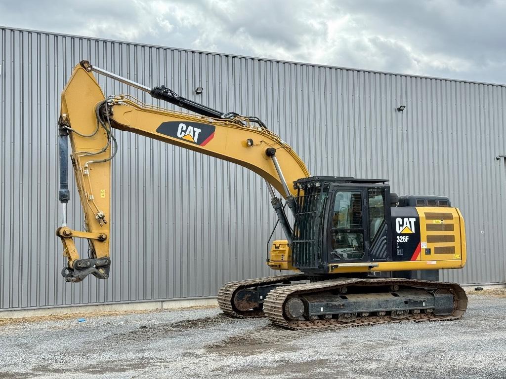 CAT 326 F L Crawler excavators