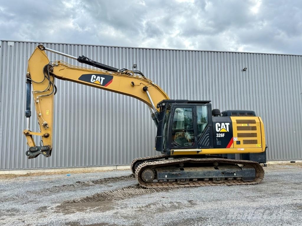 CAT 326 F L Crawler excavators