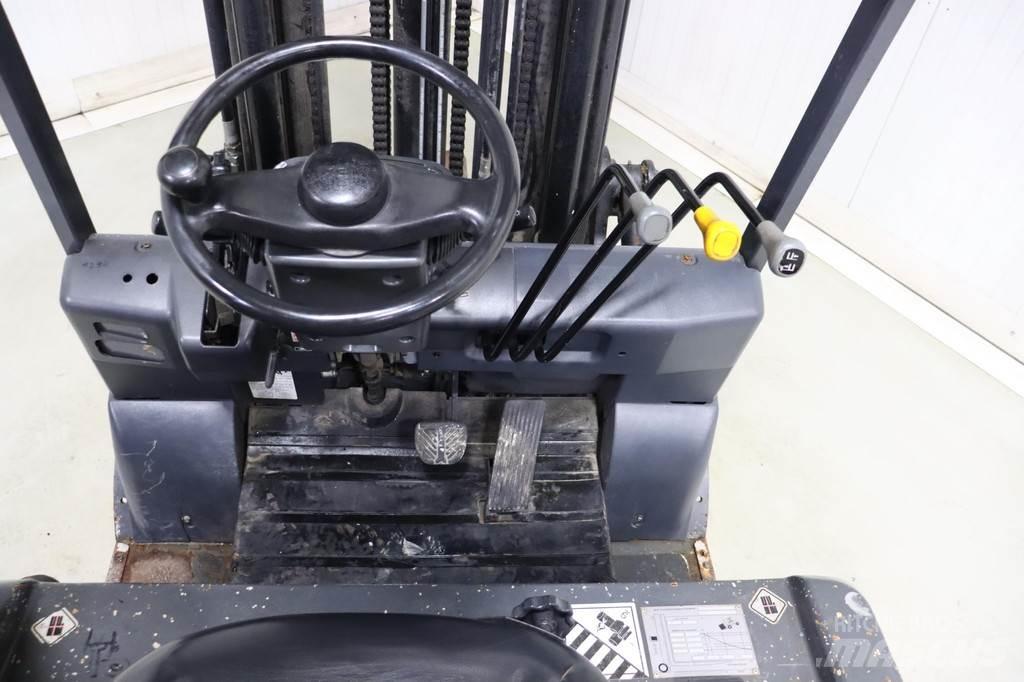 TCM FB25-7 Electric forklift trucks
