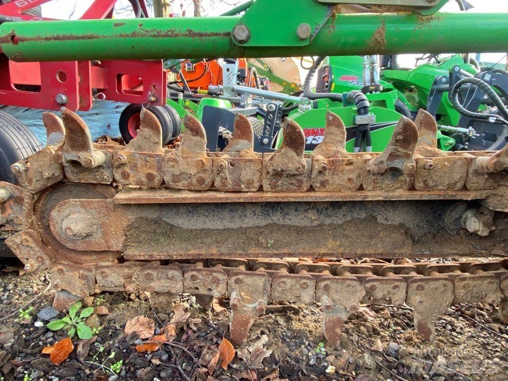Avant AV A33557 Farm machinery