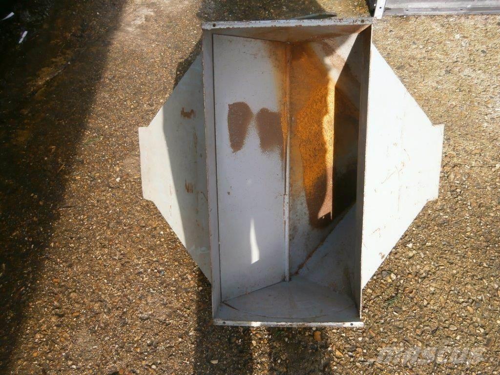  Carier DUCT Farm machinery