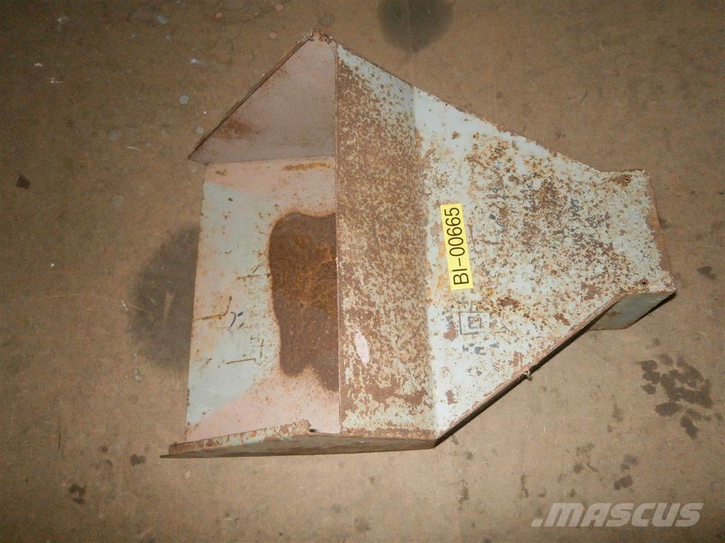  Carier DUCT Farm machinery