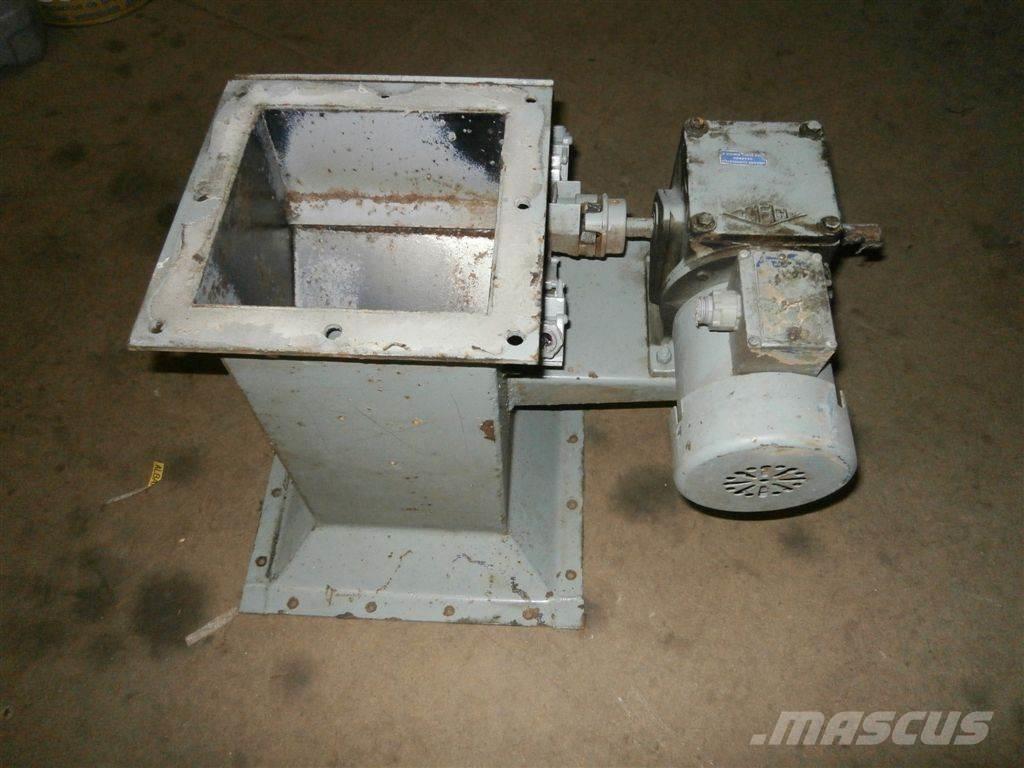  Carier DUCT Farm machinery