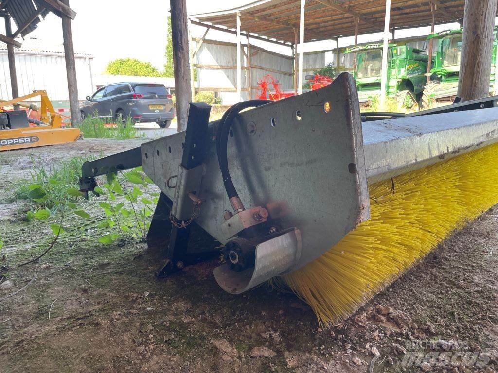 Cherry BS-80 Telehandlers