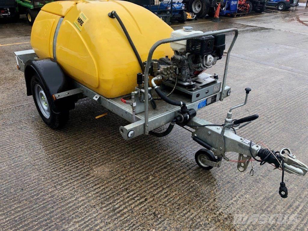  COMMANDO Farm machinery