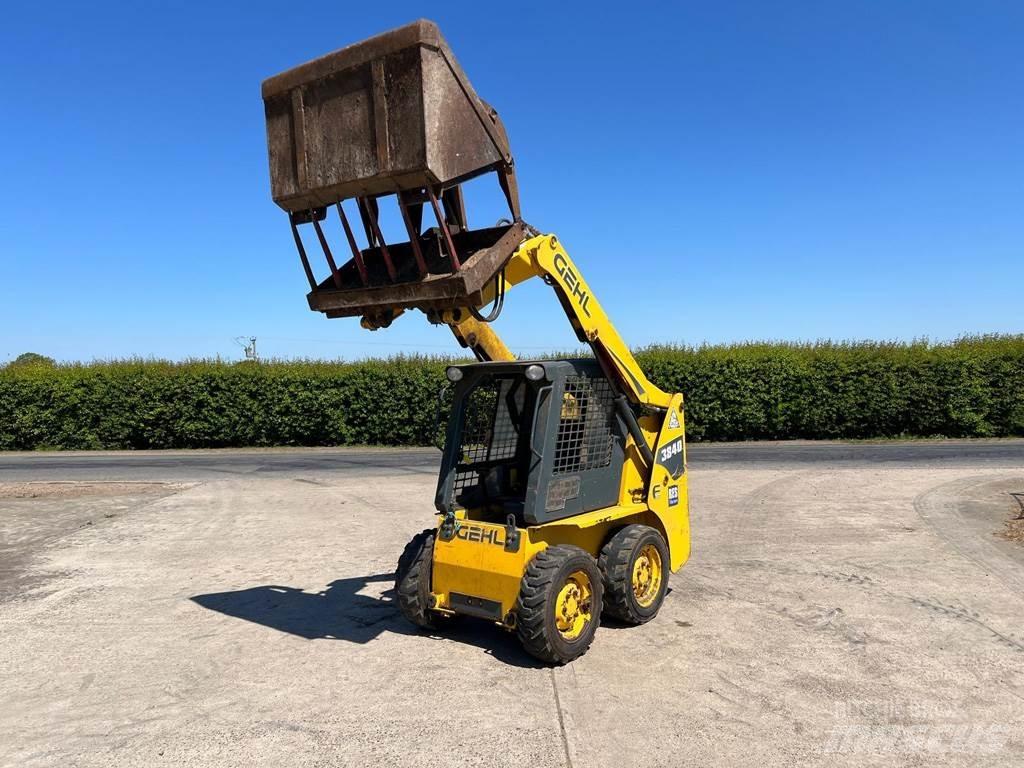 Gehl 3840 Skid steer loaders