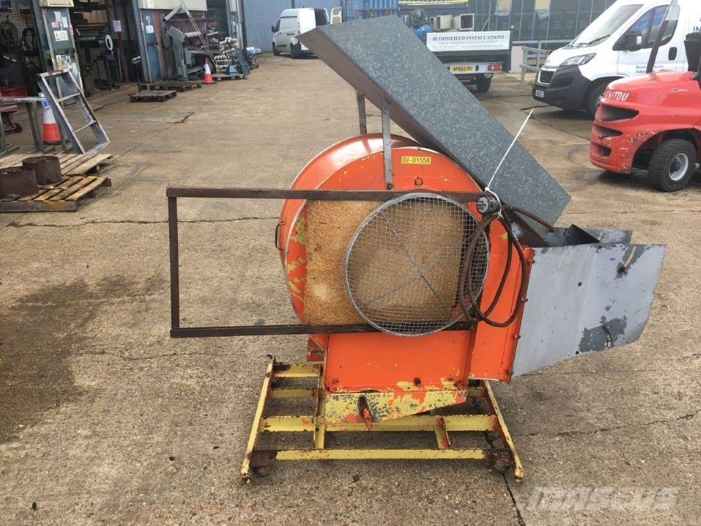  GRAIN THROWER Farm machinery