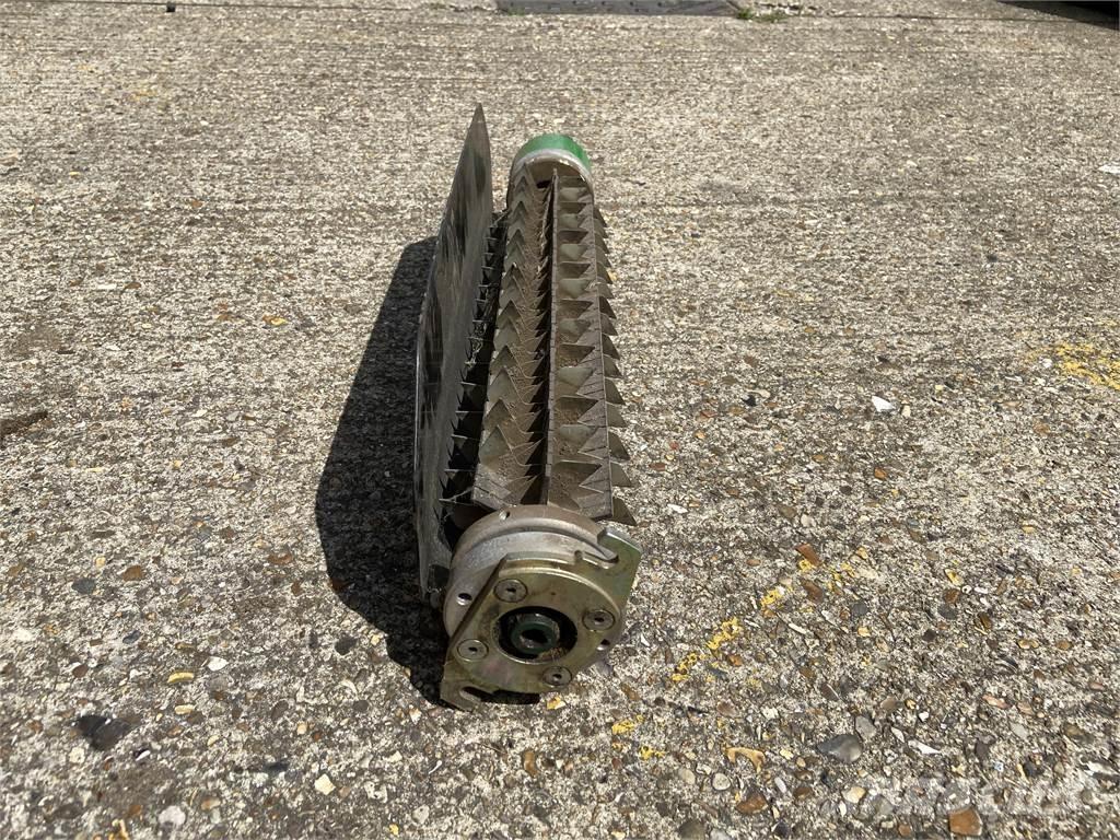  Greentek G Farm machinery