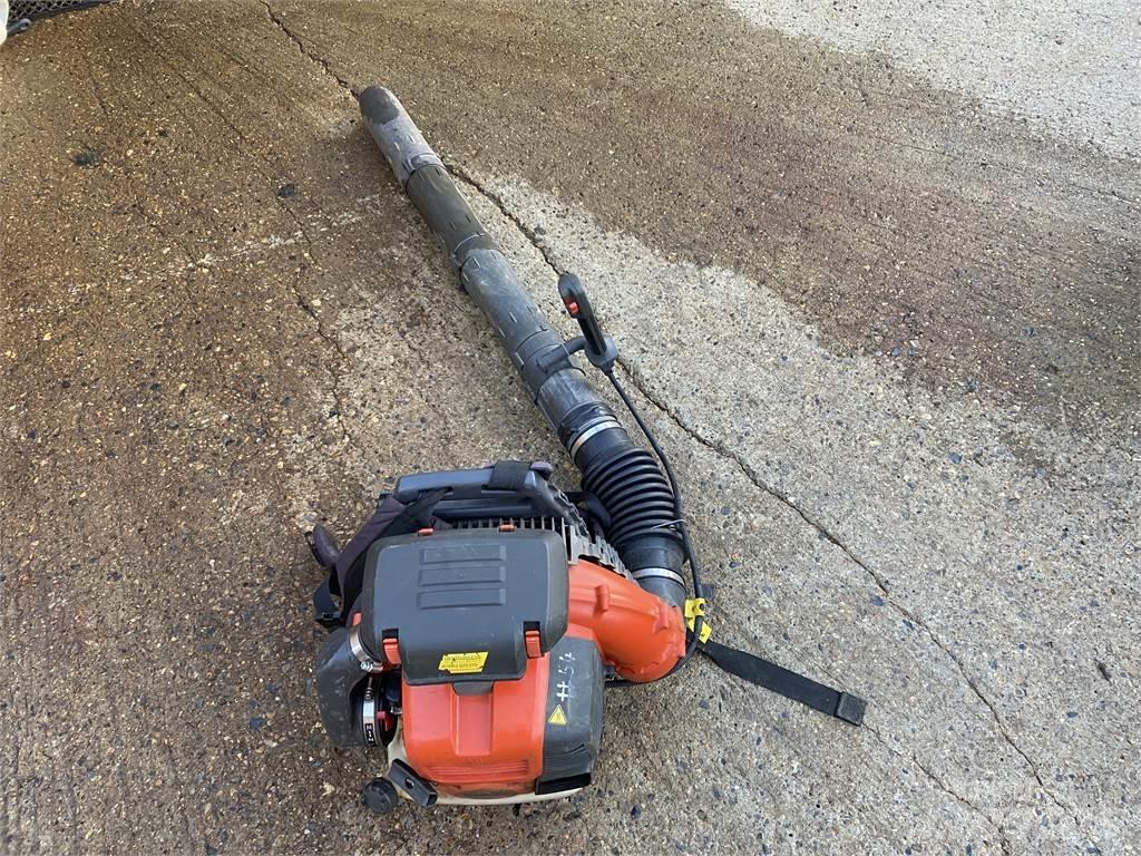 Husqvarna 570BTS Farm machinery