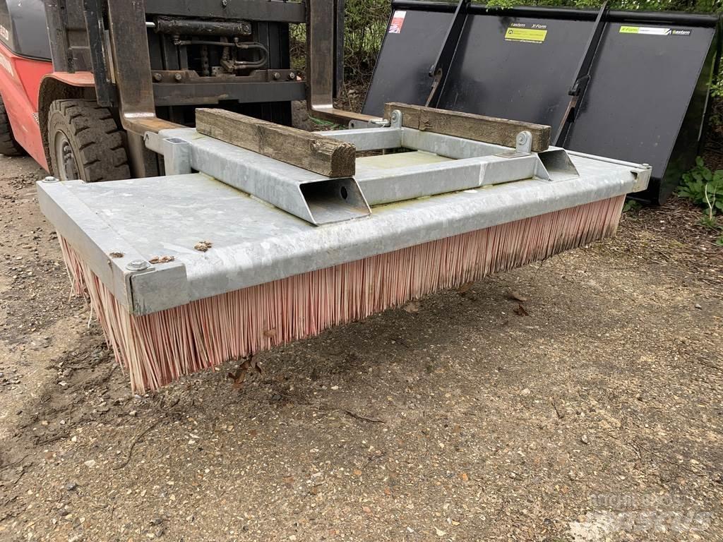 Jacobsen 6FT YARD Farm machinery