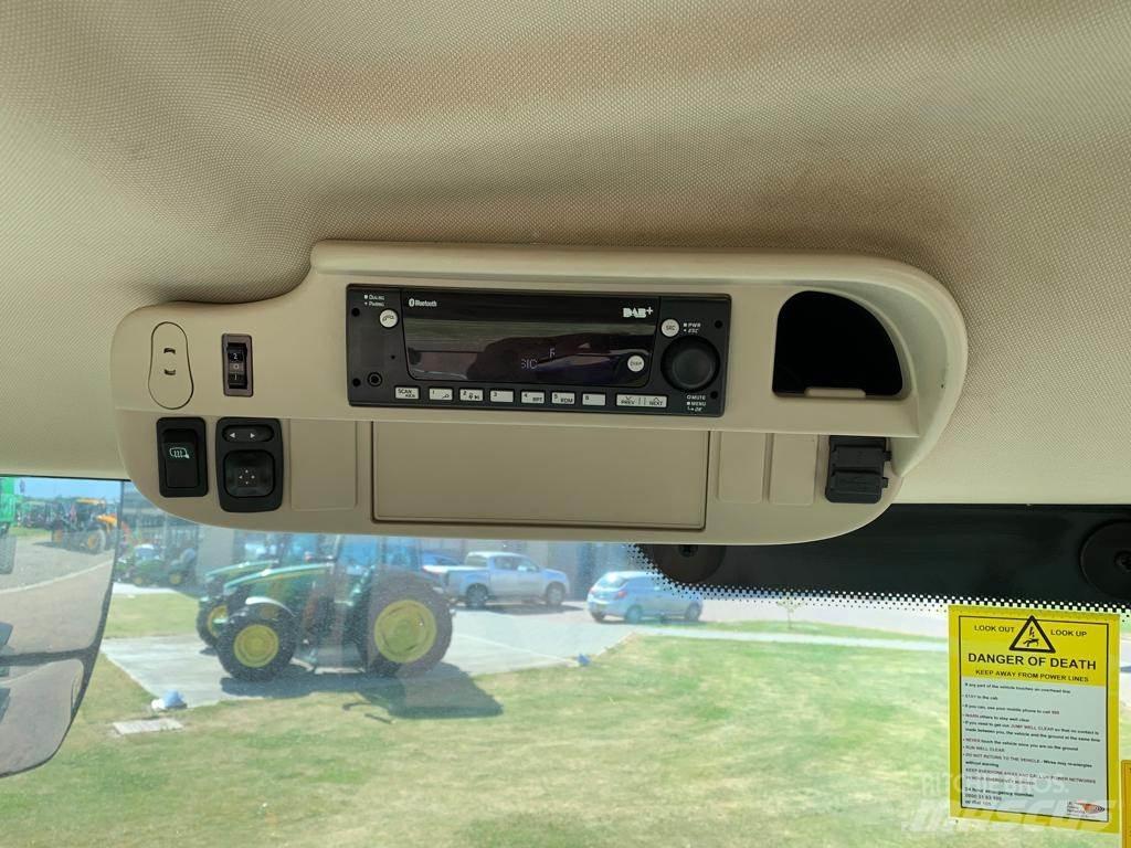 John Deere 6215R Tractors