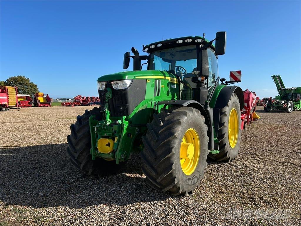 John Deere 6R250 Farm machinery