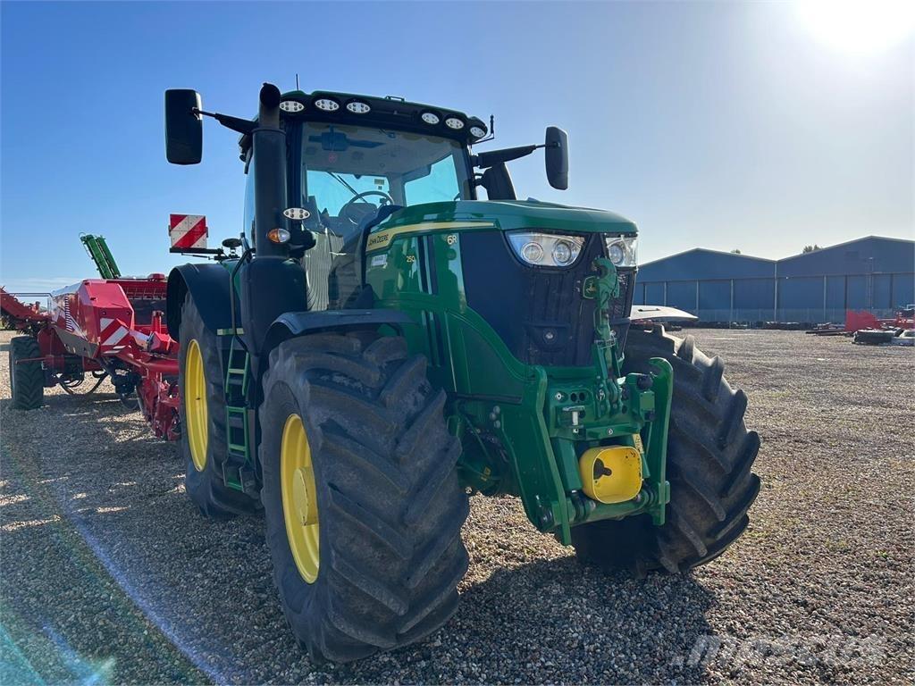 John Deere 6R250 Farm machinery