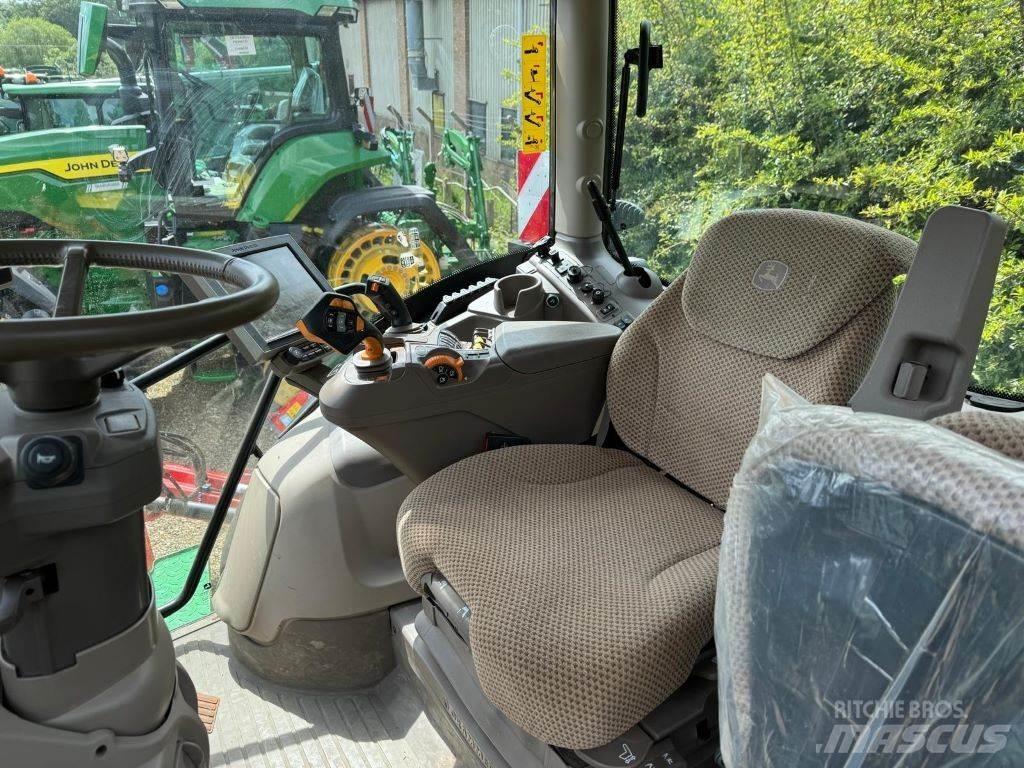 John Deere 6R250 Farm machinery