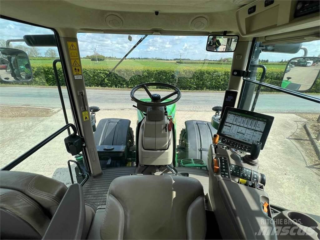 John Deere 7310R Tractors
