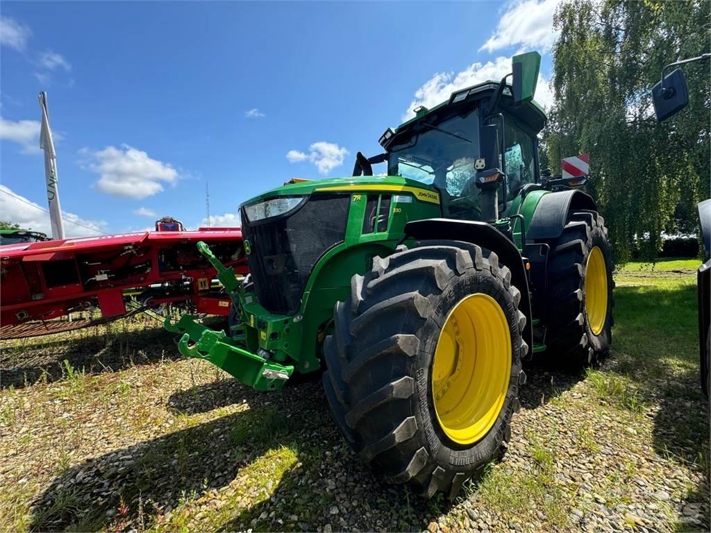 John Deere 7R330 Tractors