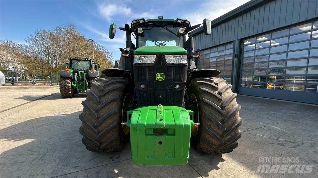 John Deere 7R350 Farm machinery