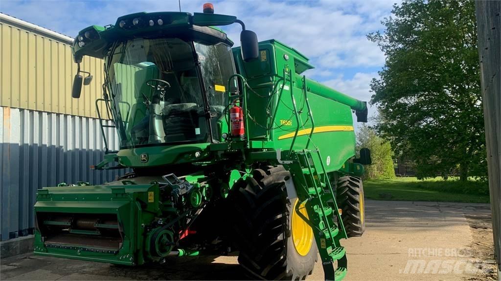 John Deere T660I Farm machinery
