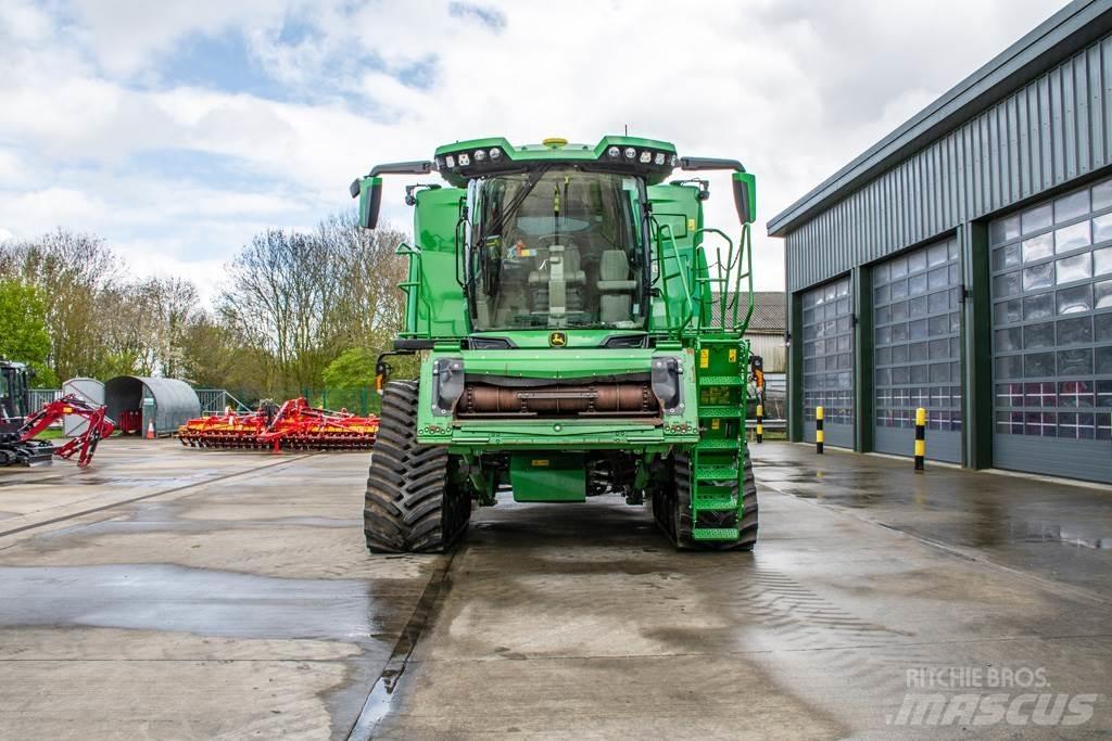 John Deere X91100 Combine harvesters
