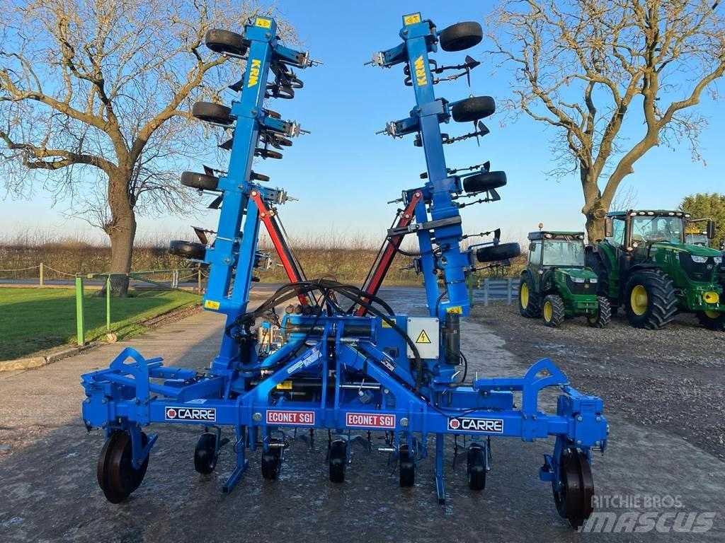 Krm CARRE ECONET Ploughs